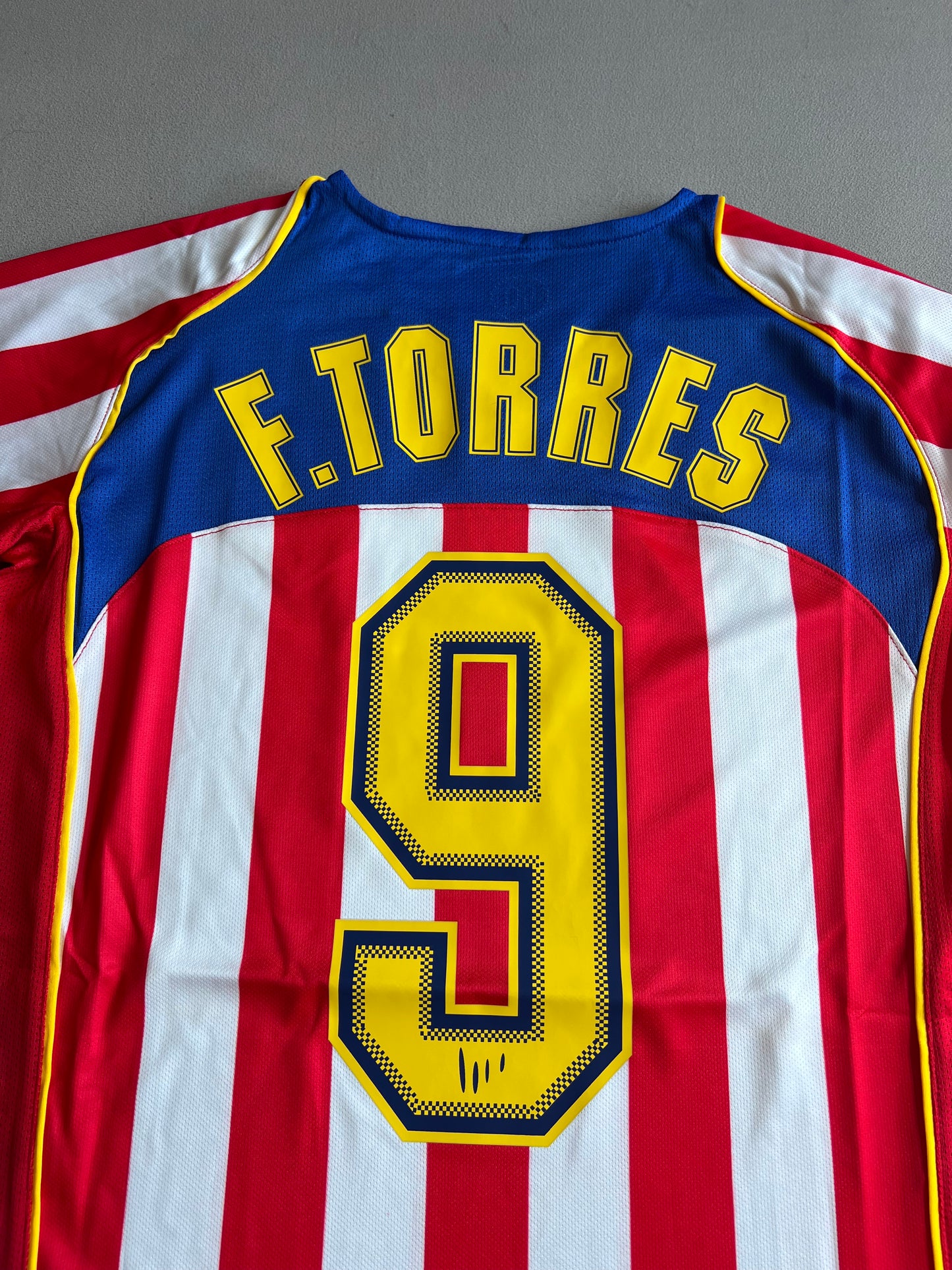 A. Madrid 2004/05 Home jersey