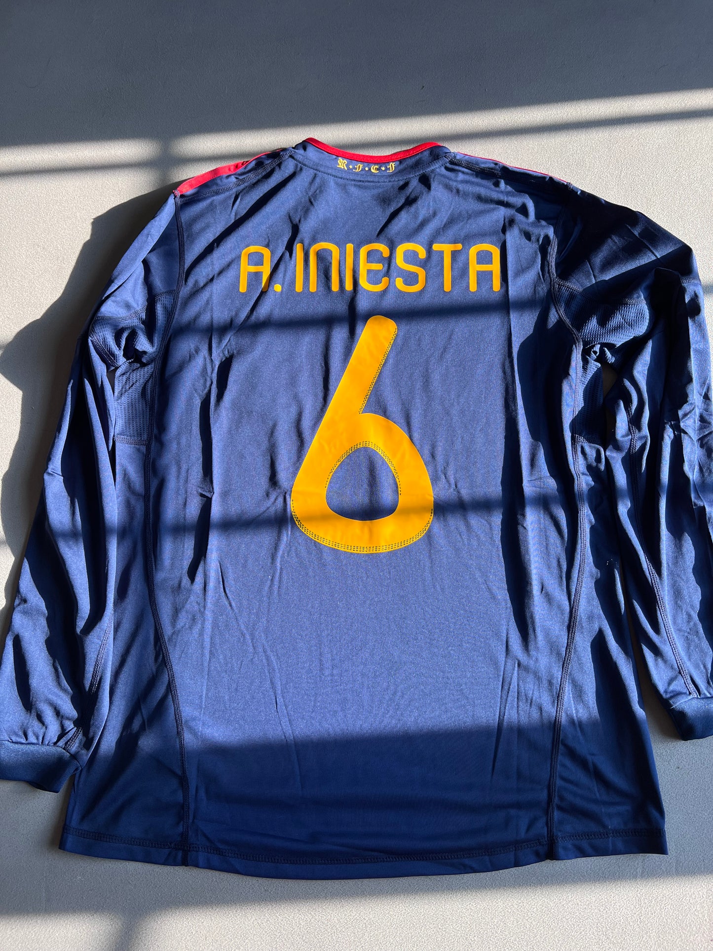 Spain 2010 World Cup Away jersey