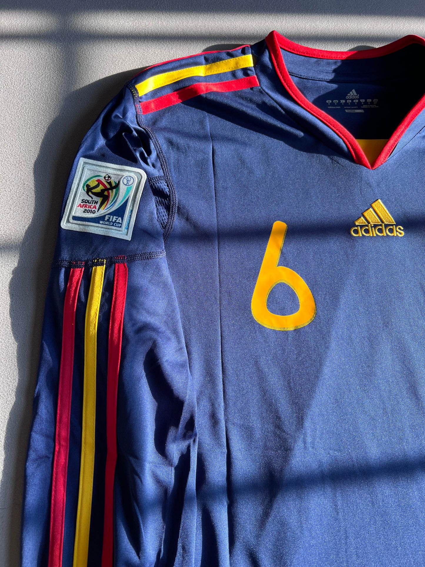 Spain 2010 World Cup Away jersey
