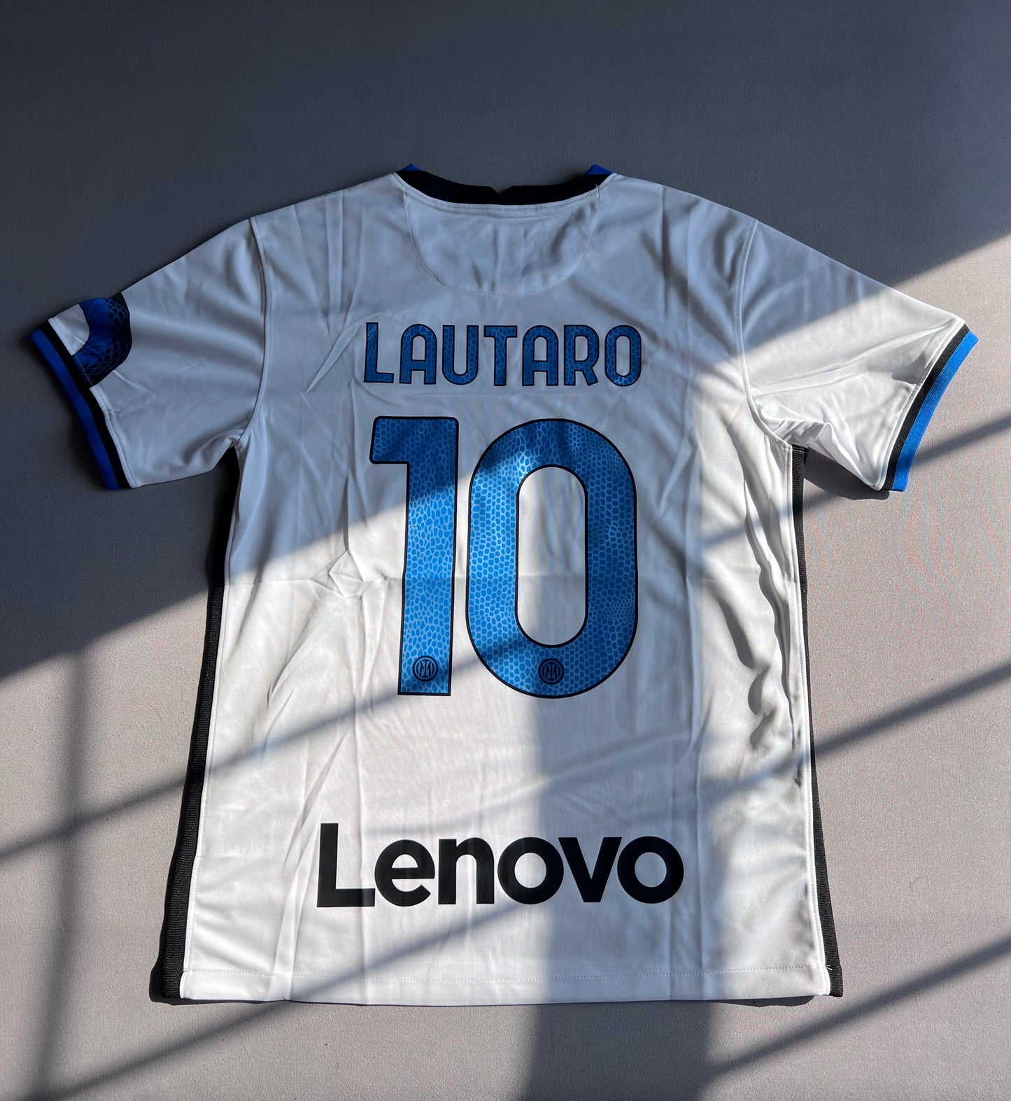 Inter Milan 2021/22 Away jersey