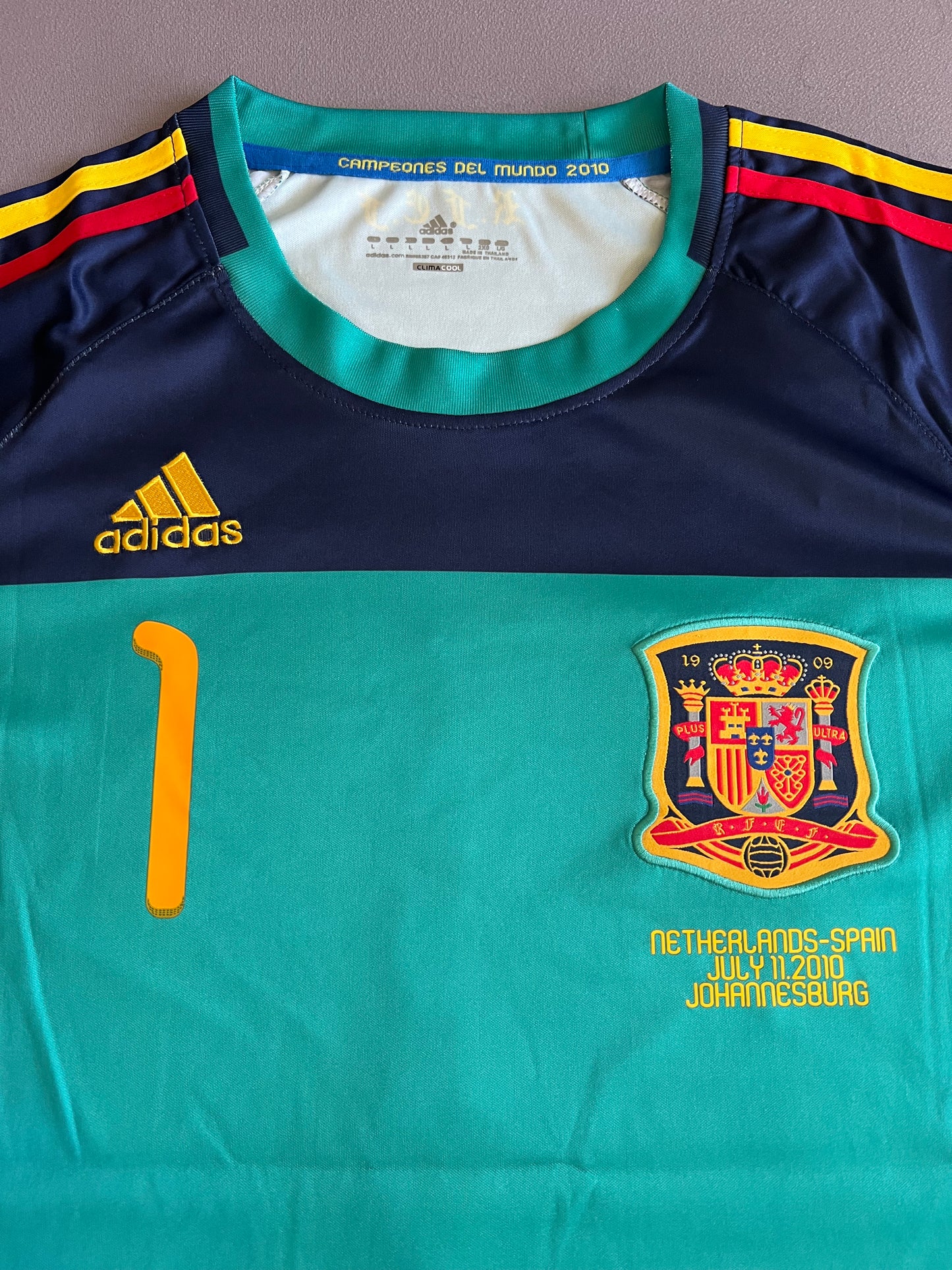 Spain 2010 World Cup Goalkeeper kit