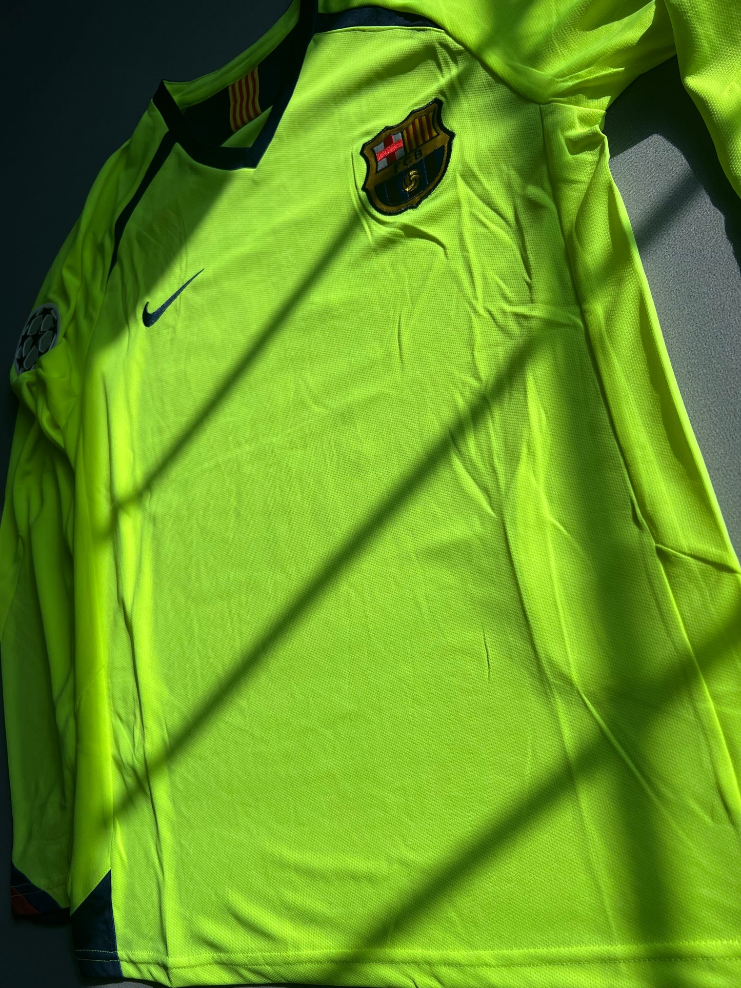 Barça 2005/06 away jersey