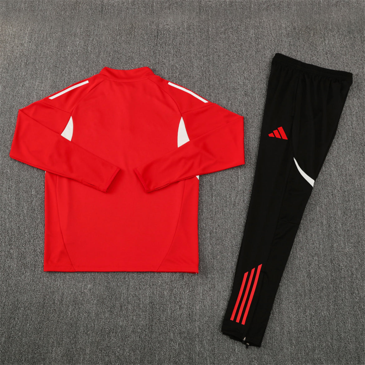 Liverpool 25/26 Training Tracksuit