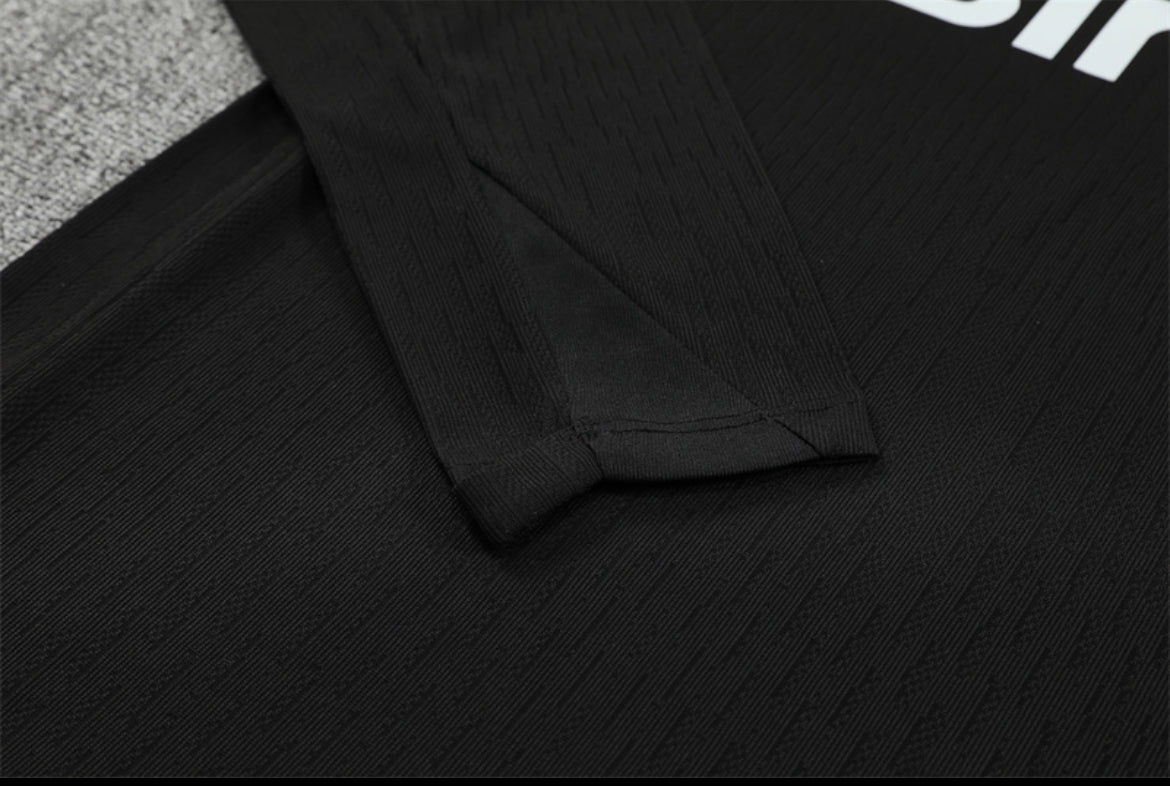 Chelsea 25/26 Training Tracksuit