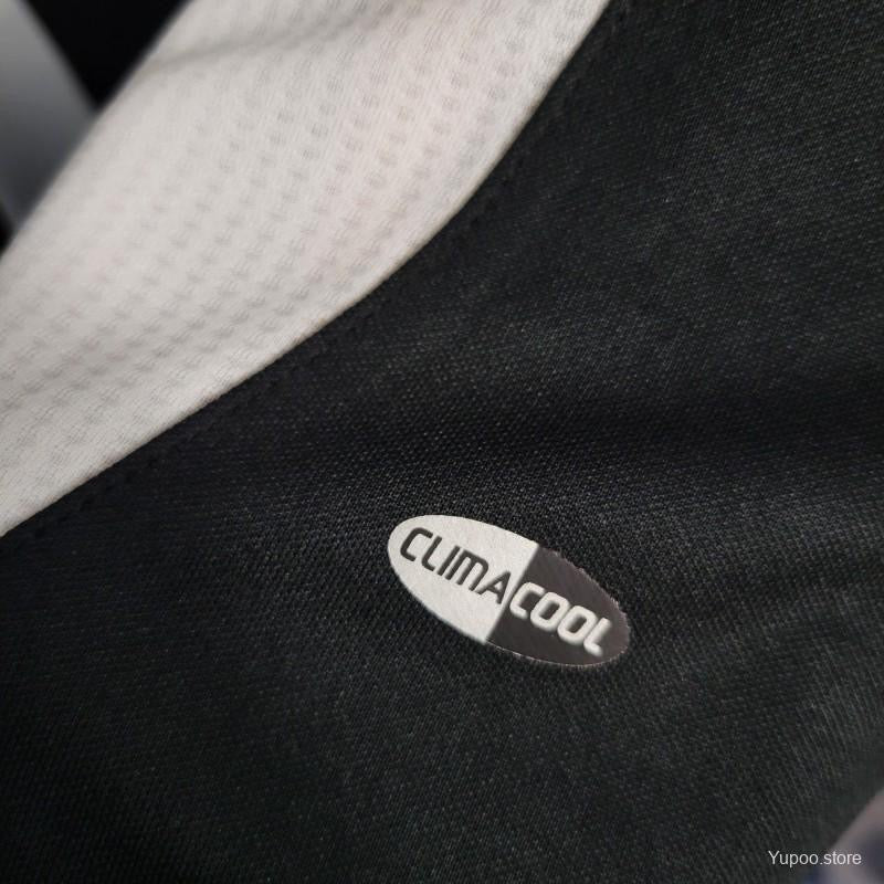 R. Madrid 2006/07 short sleeve away jersey
