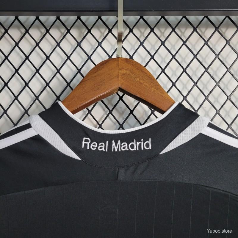 R. Madrid 2006/07 short sleeve away jersey