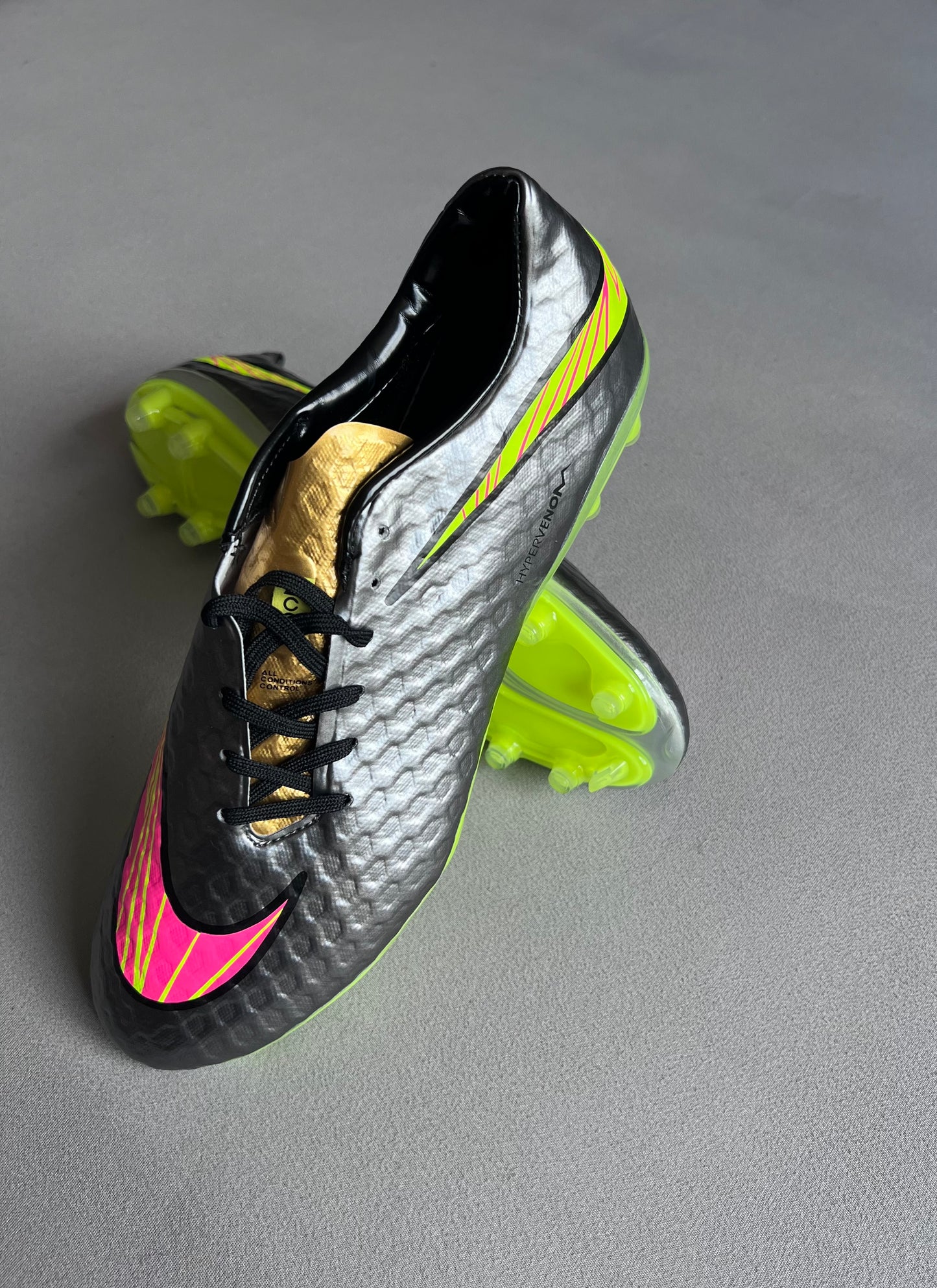 Hypervenom Phantom FG "Liquid Diamond"