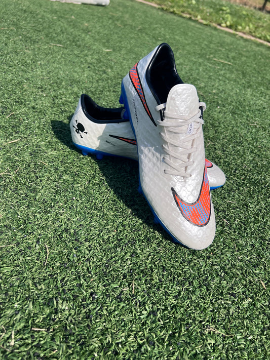 Hypervenom Phantom FG "Shine Through"