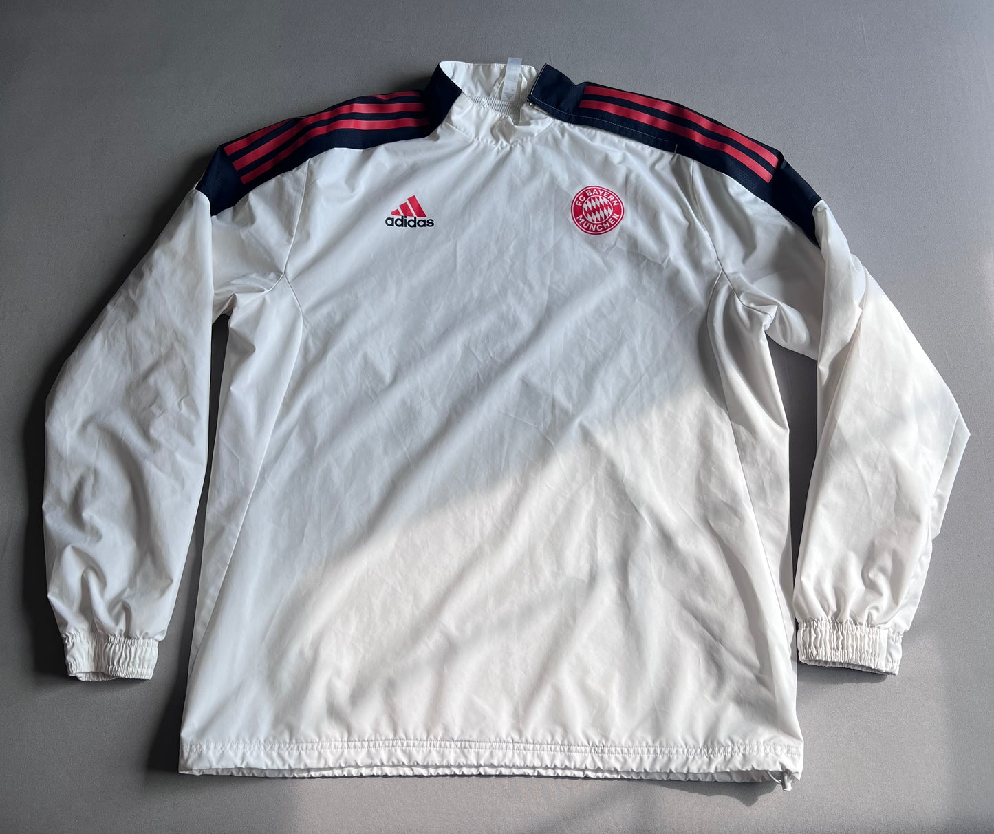 Bayern Munich 2021/22 Hybrid Training Top